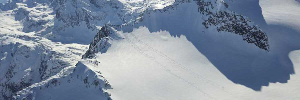 Flugwegposition um 14:32:37: Aufgenommen in der Nähe von 39041 Brenner, Autonome Provinz Bozen - Südtirol, Italien in 3189 Meter